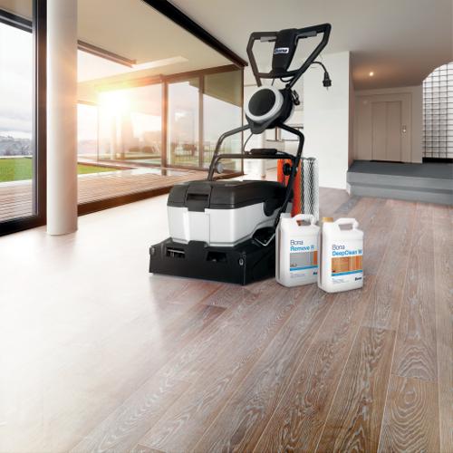 Bona Power Scrubber - profesionální čištění podlah a teras